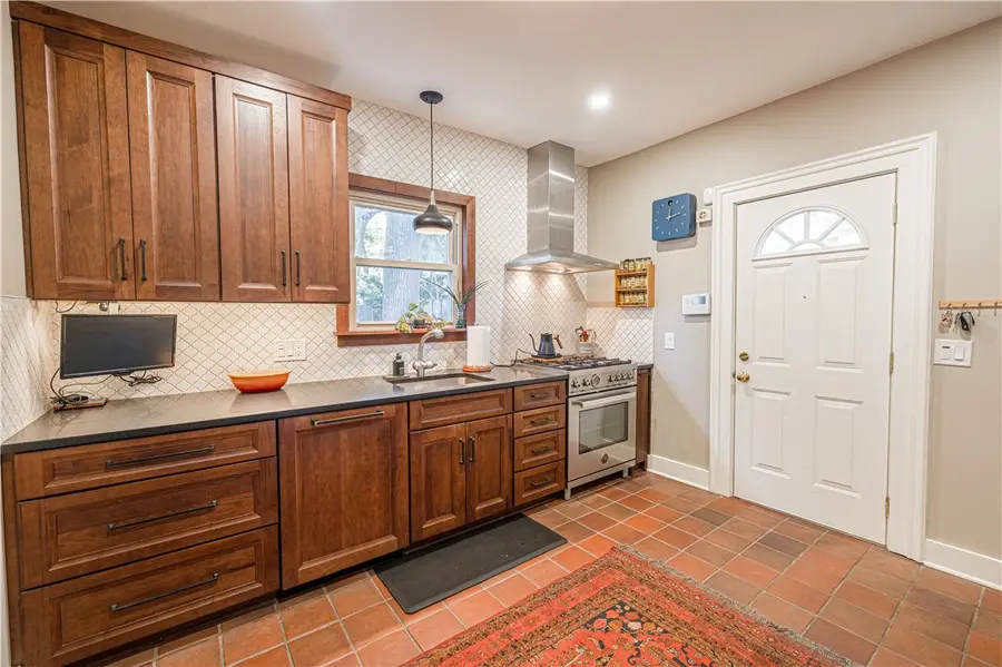 32 Eagle Street, Rochester, NY 14608 - #2