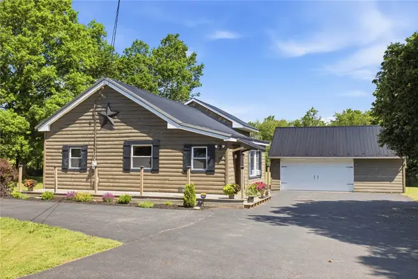 395 Akron Road, Akron, NY 14001