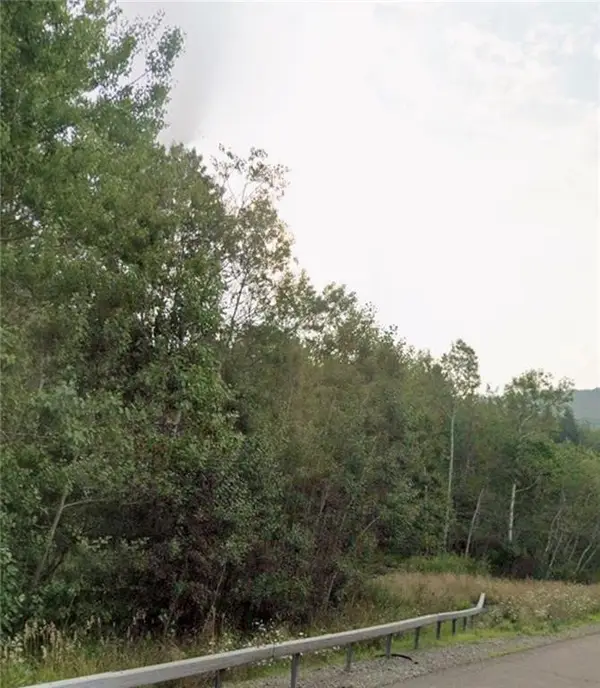 East, Avoca, NY 14809