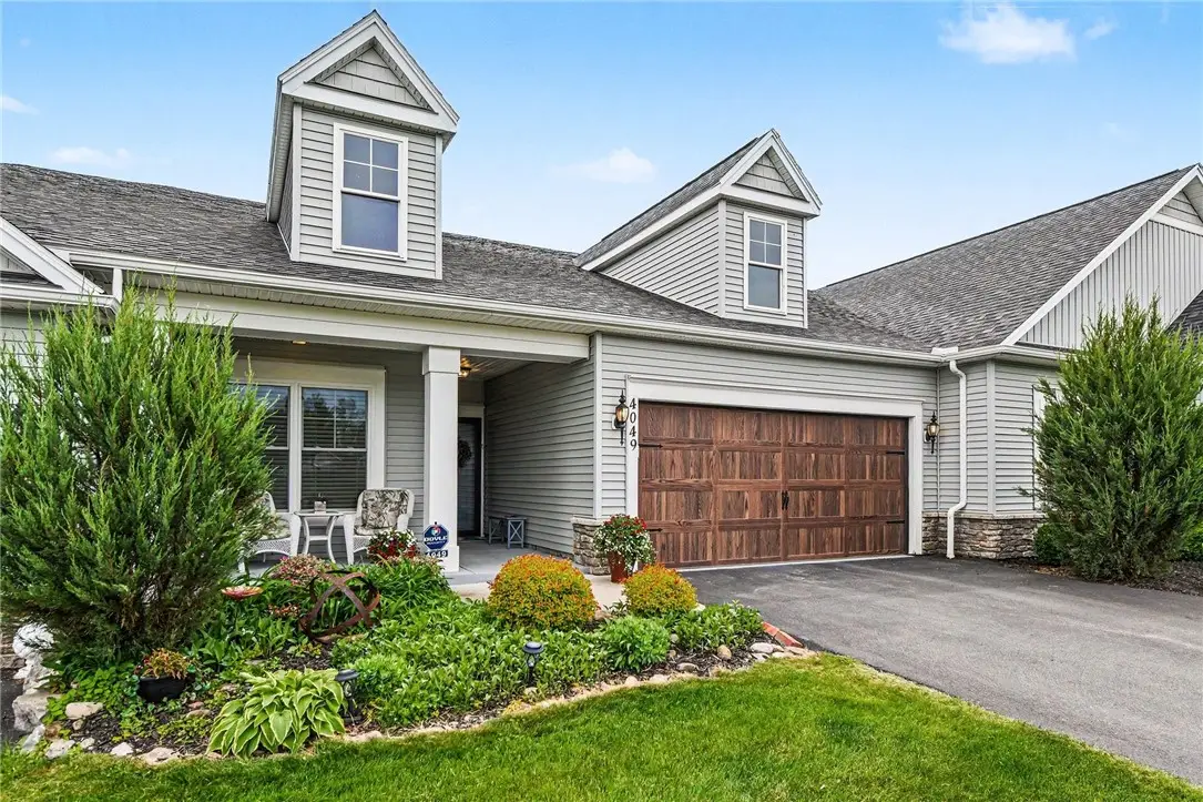 4049 St James Parkway, Canandaigua, NY 14424 - #1