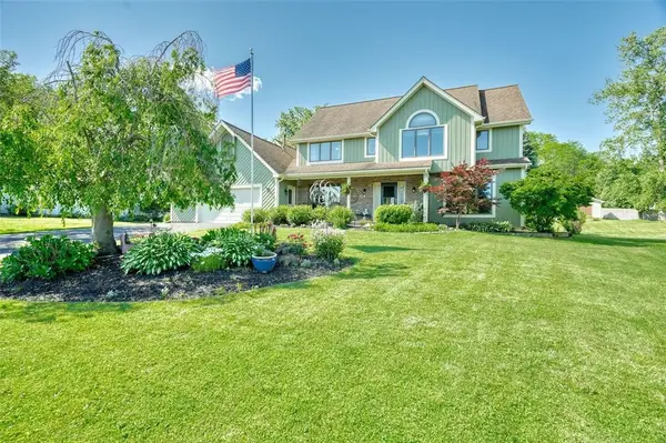 168 Red Hickory Drive, Rochester, NY 14626