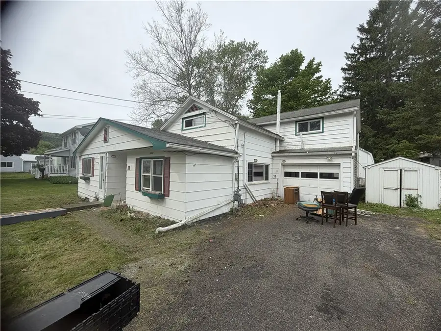 11 Mcmaster Street, Bath, NY 14810 - #2