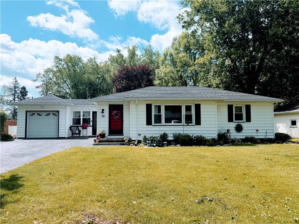 34 Adela Cir, Rochester, NY 14624 - #1