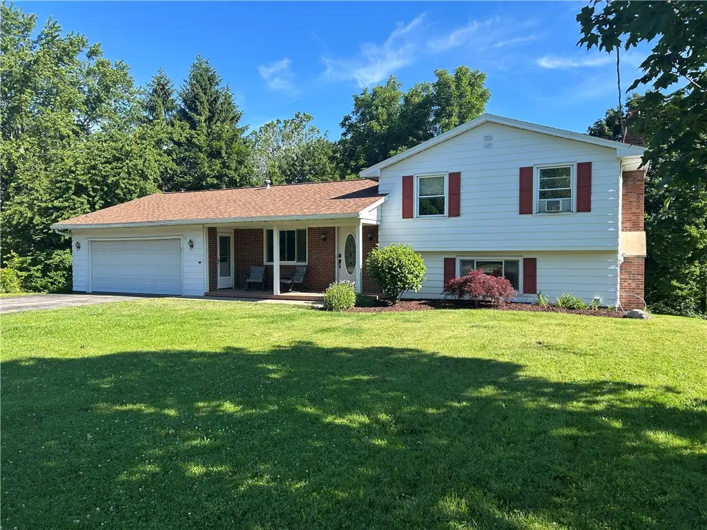 77 Gary Drive, Brockport, NY 14420 - #1