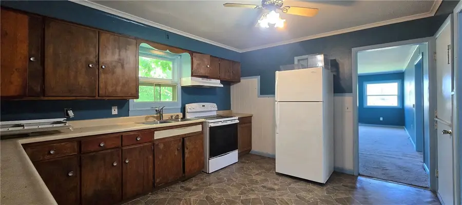 552 Liberty Street, Elmira, NY 14904 - #2