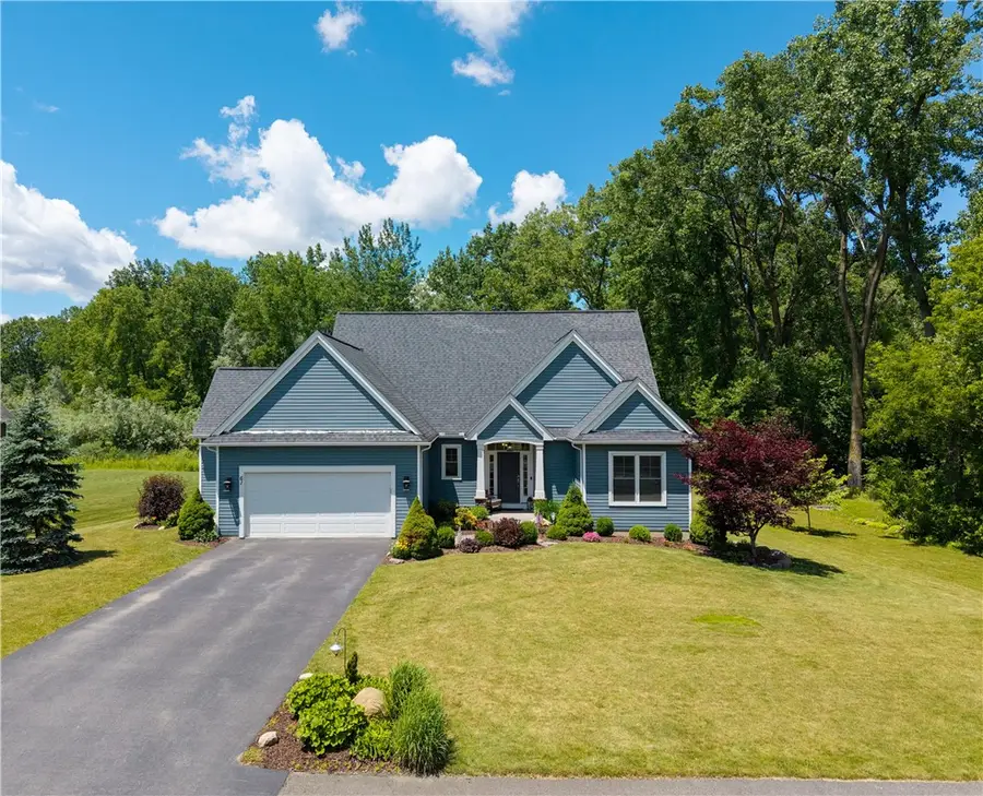 61 Copper Beech Run, Fairport, NY 14450 - #2