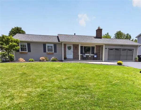 20 Hunt Point, Rochester, NY 14624