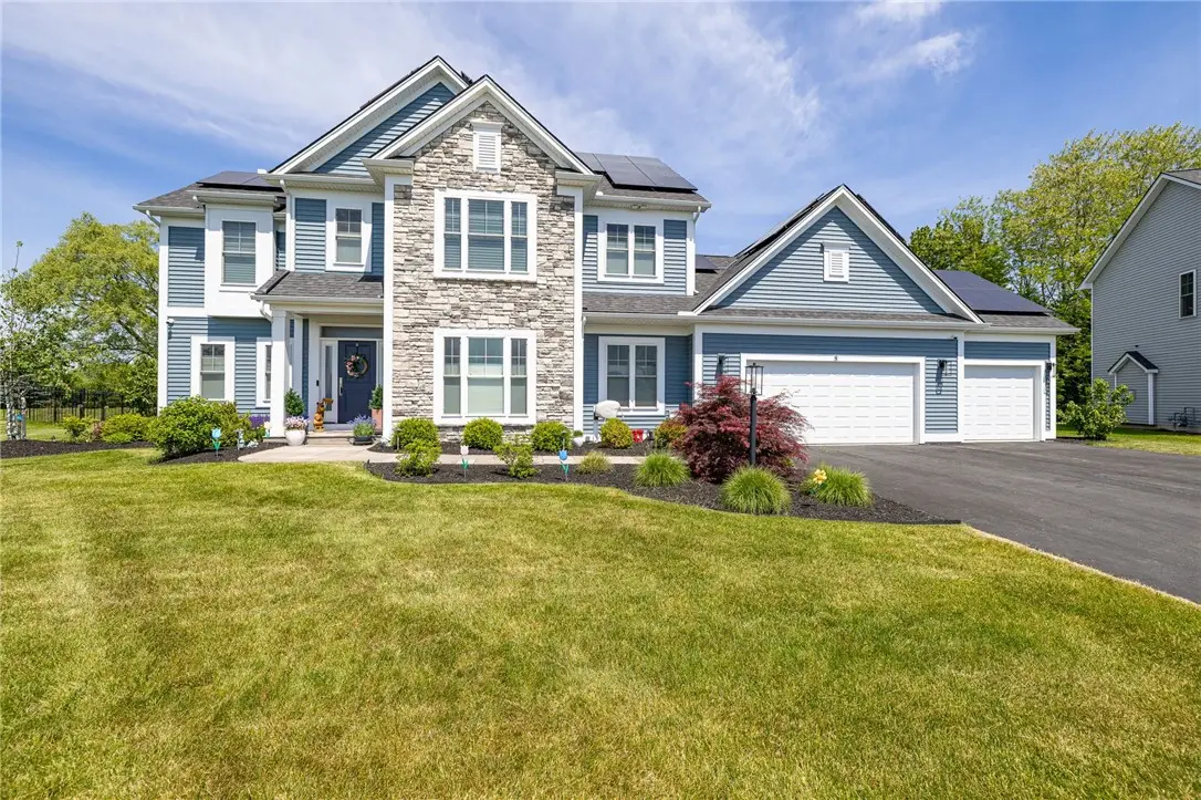 8 Ravenna Crescent, Pittsford, NY 14534 - #1