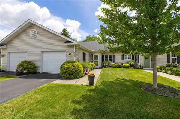 307 Walker Drive, Canandaigua, NY 14424