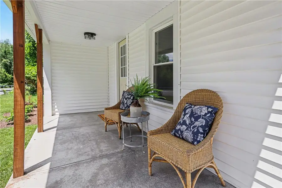 1195 Cork Road, Victor, NY 14564 - #2