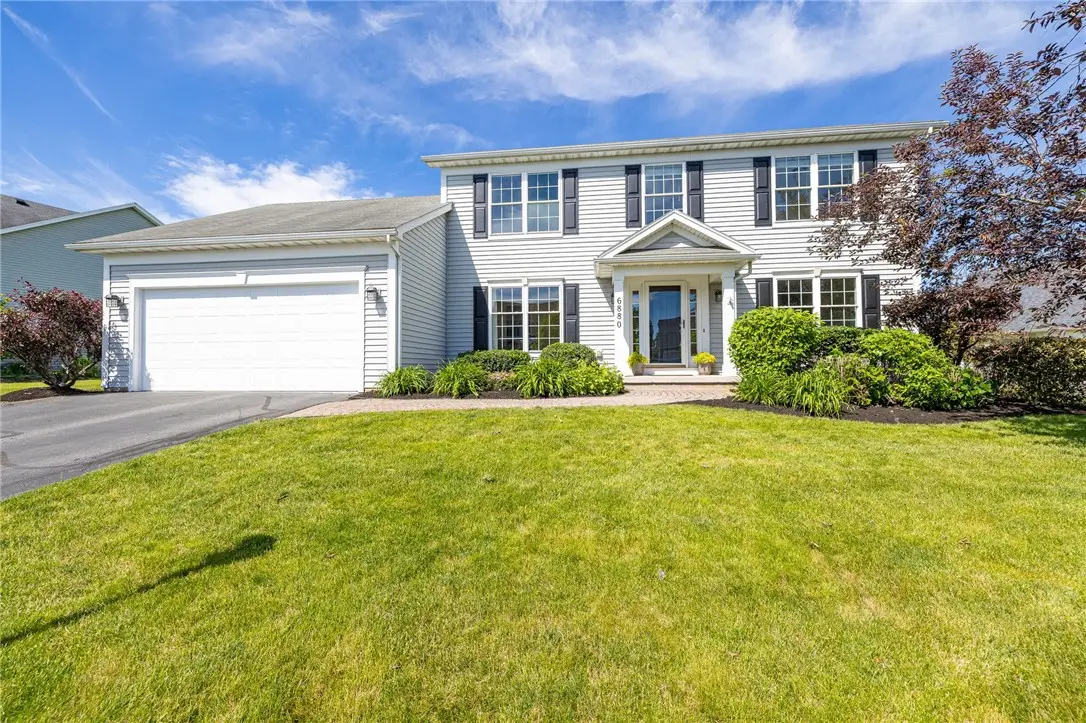 6880 Chestnut Hill, Victor, NY 14564 - #1