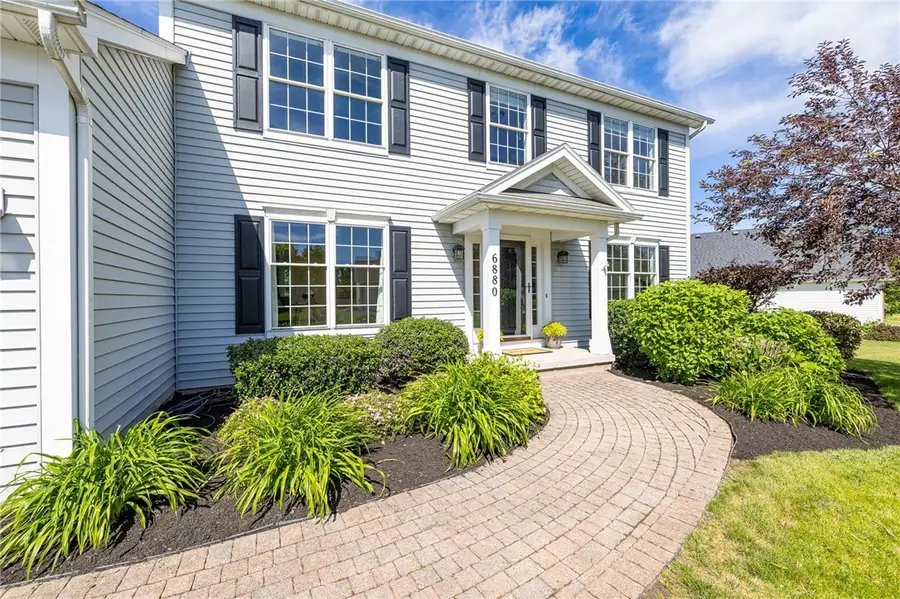 6880 Chestnut Hill, Victor, NY 14564 - #3