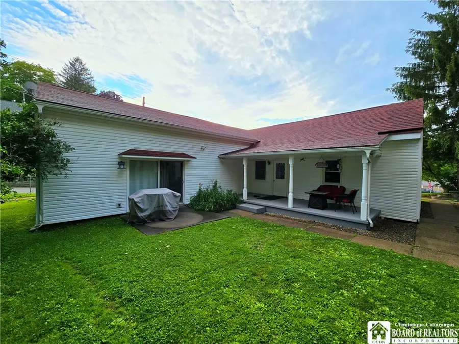 112 W Honeoye Street, Shinglehouse, PA 16748 - #2