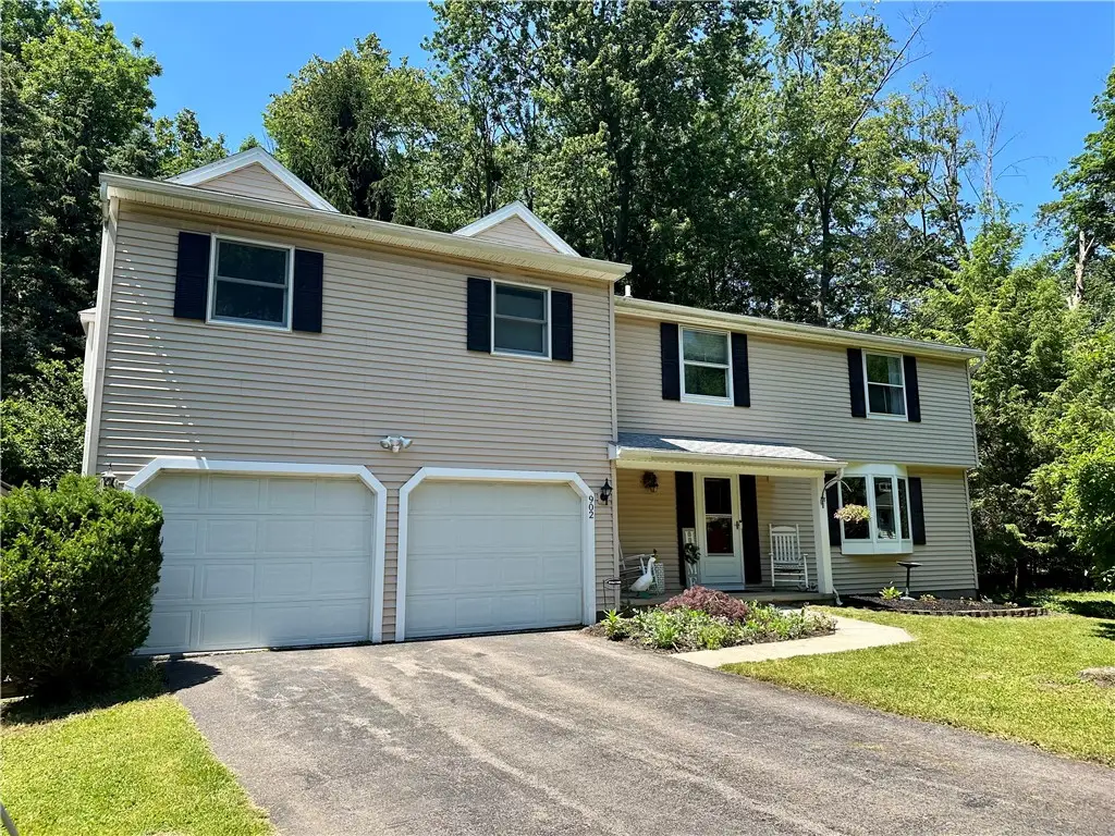 902 Copperkettle Road, Webster, NY 14580 - #1