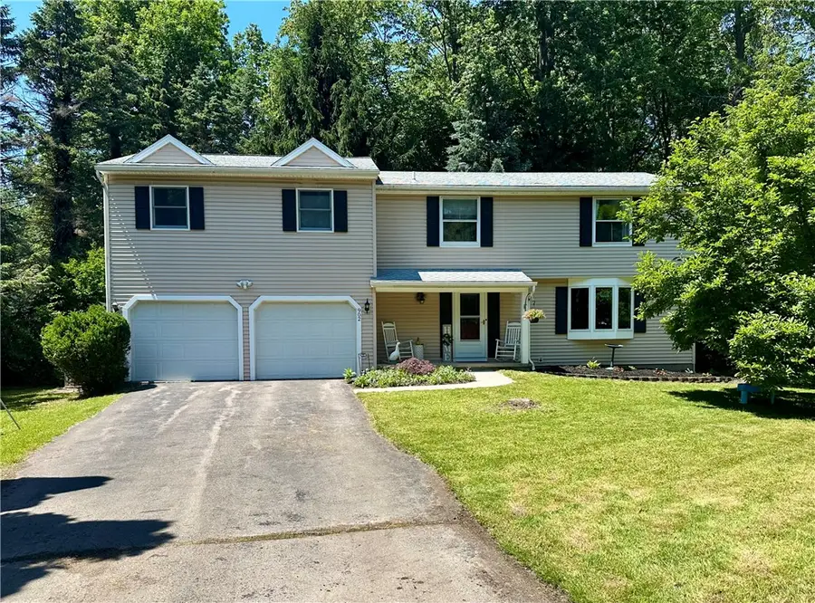 902 Copperkettle Road, Webster, NY 14580 - #2