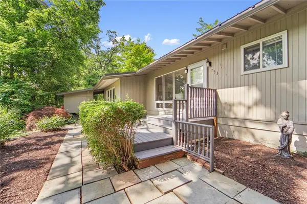 733 E Shore Drive, Ithaca, NY 14850