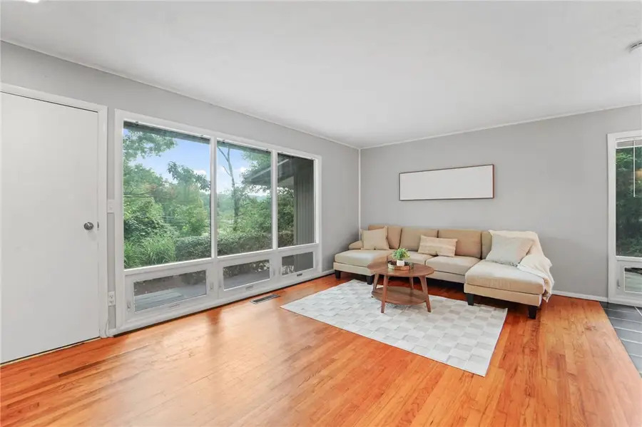 733 E Shore Drive, Ithaca, NY 14850 - #3