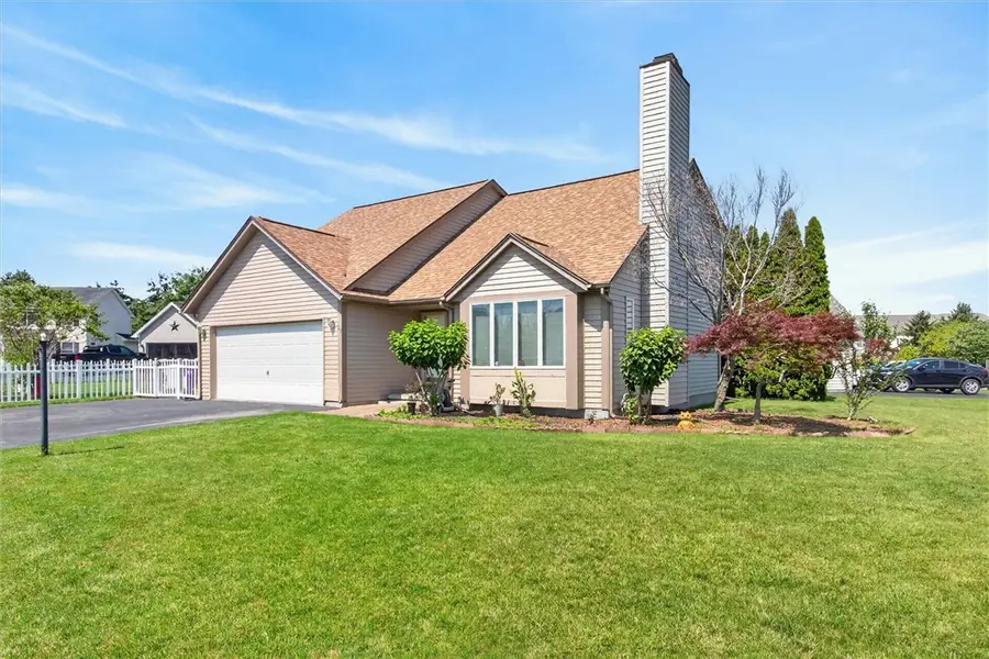 29 Jade Drive, Rochester, NY 14626 - #3