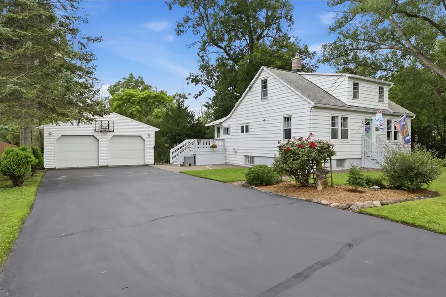 545 Macedon Center Road, Fairport, NY 14450 - #2