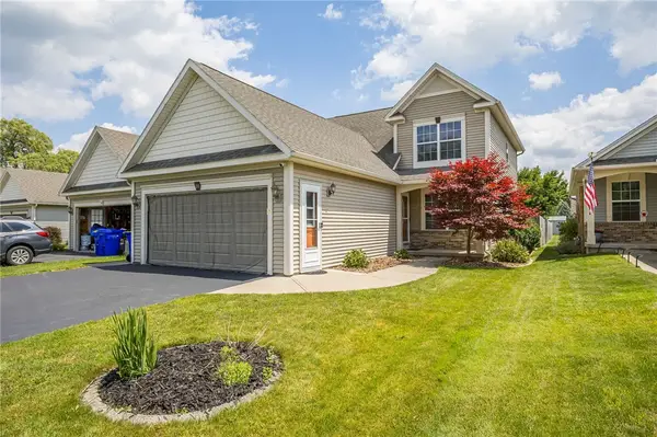 20 Silver Maple Drive, Spencerport, NY 14559