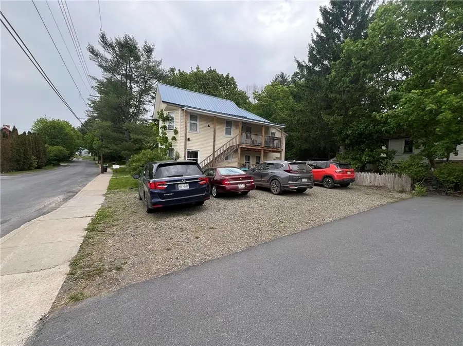 6 Roosevelt Avenue, Stamford, NY 12167 - #2