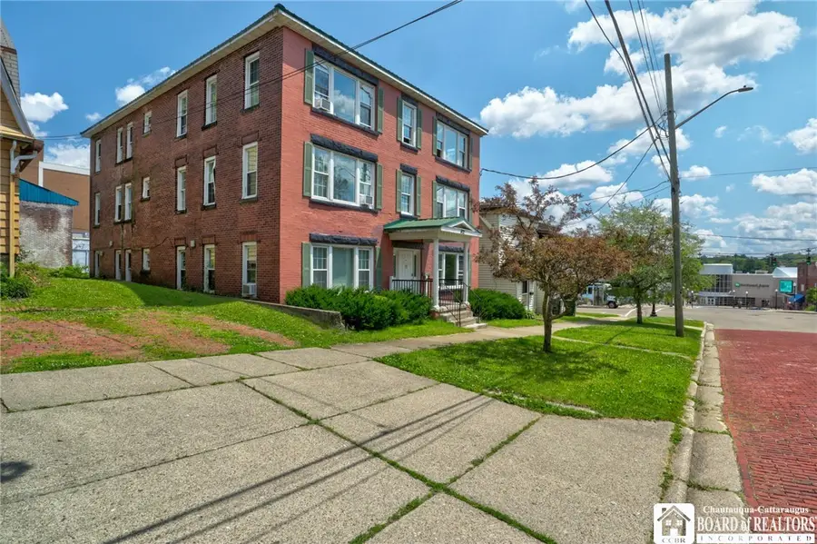 402 Lafayette Street, Jamestown, NY 14701 - #3
