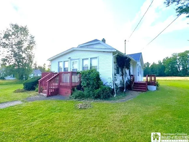 151 W Chestnut Street, Dunkirk, NY 14048 - #3