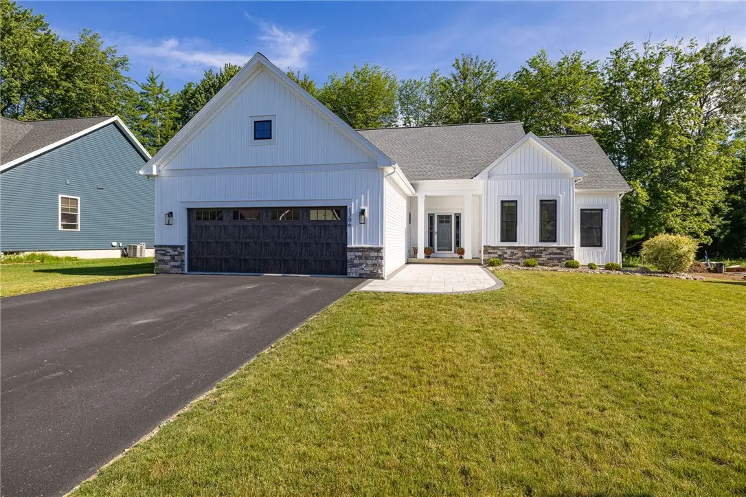 1306 Tall Birch Trail, Webster, NY 14580 - #1