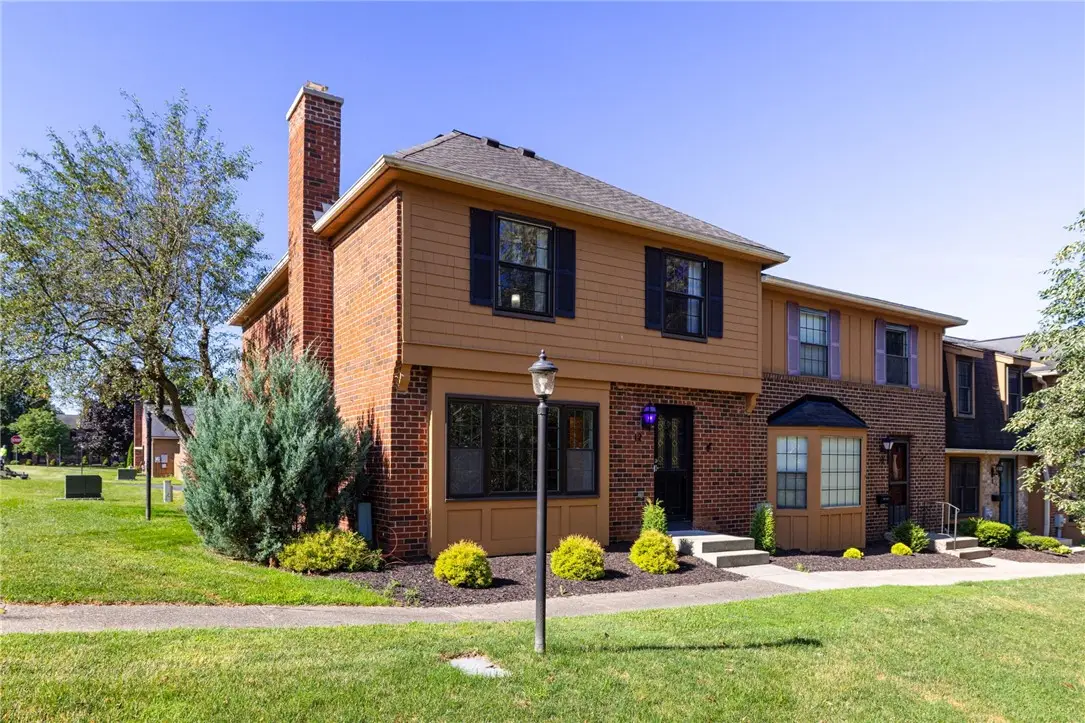 12 Huxley, Fairport, NY 14450 - #1