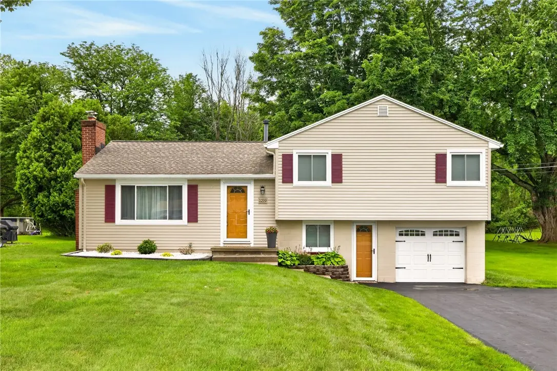 1219 Wall Road, Webster, NY 14580 - #1