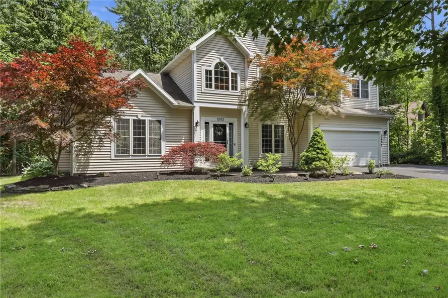 1252 Hatch Road, Webster, NY 14580 - #2