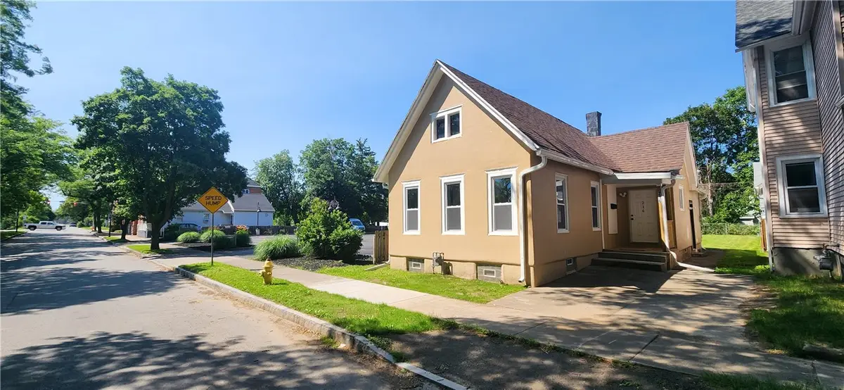 216 Lyndhurst Street, Rochester, NY 14605 - #1