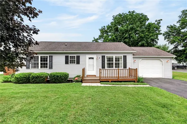 8 Serenity Place, Penn Yan, NY 14527