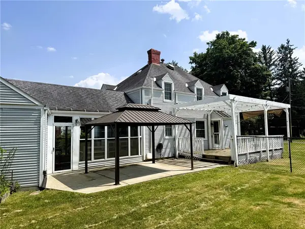 209 E Washington Street, Bath, NY 14810