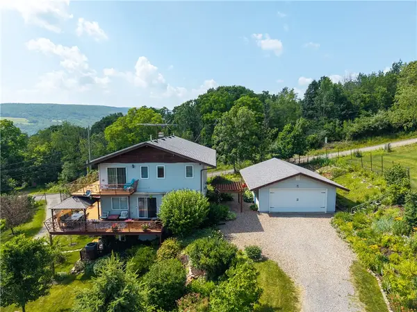 4755 S Hill Road, Middlesex, NY 14507