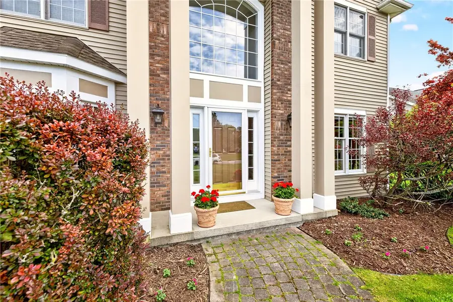 745 Hailey Dr, Webster, NY 14580 - #3