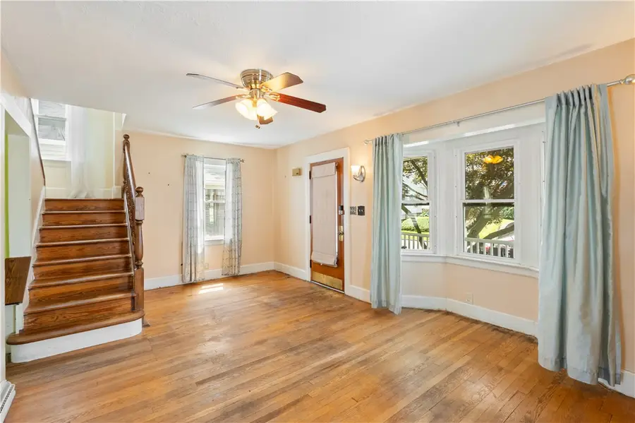 225 West Chestnut Street, East Rochester, NY 14445 - #3