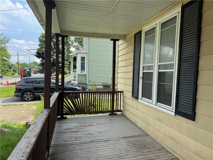32 Pulteney Street, Geneva, NY 14456 - #2