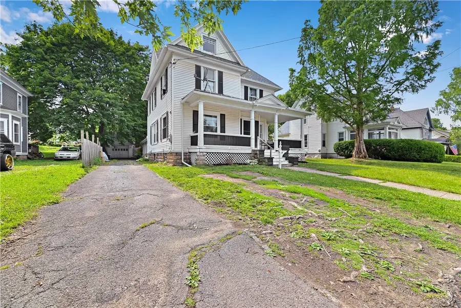 607 Colton Avenue, Newark, NY 14513 - #2