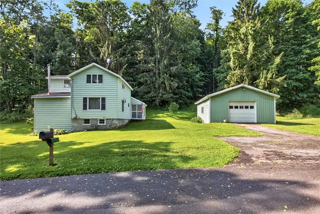 11 Van Marters Ln, Lyons, NY 14489 - #1