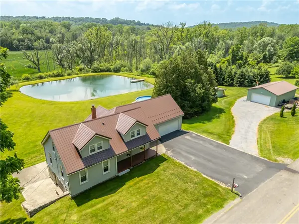 4394 Hogback Hill Rd, Palmyra, NY 14522