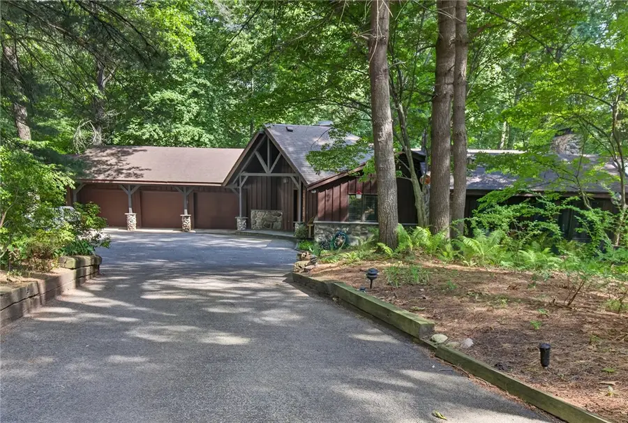 150 Park Road, Pittsford, NY 14534 - #2