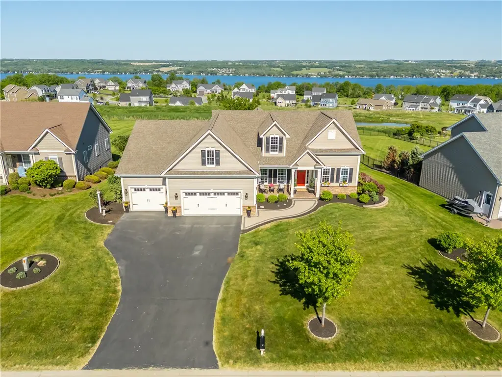 3915 Rileys Run, Canandaigua, NY 14424 - #1