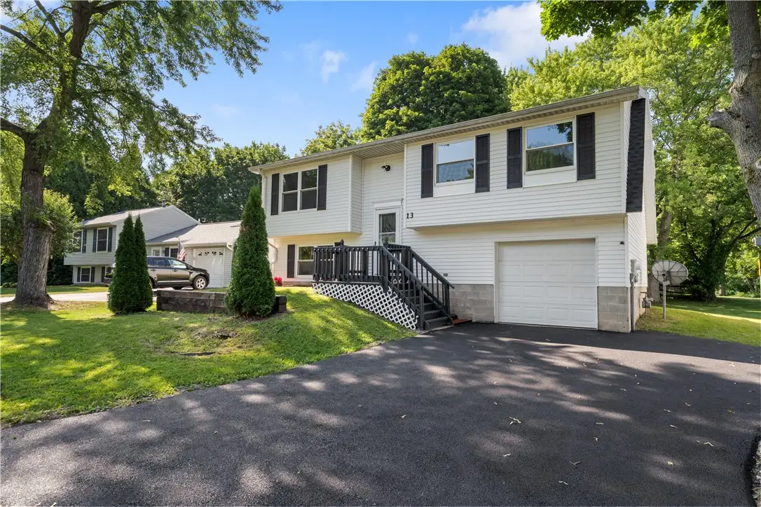 13 Trillium Lane, West Henrietta, NY 14586 - #1