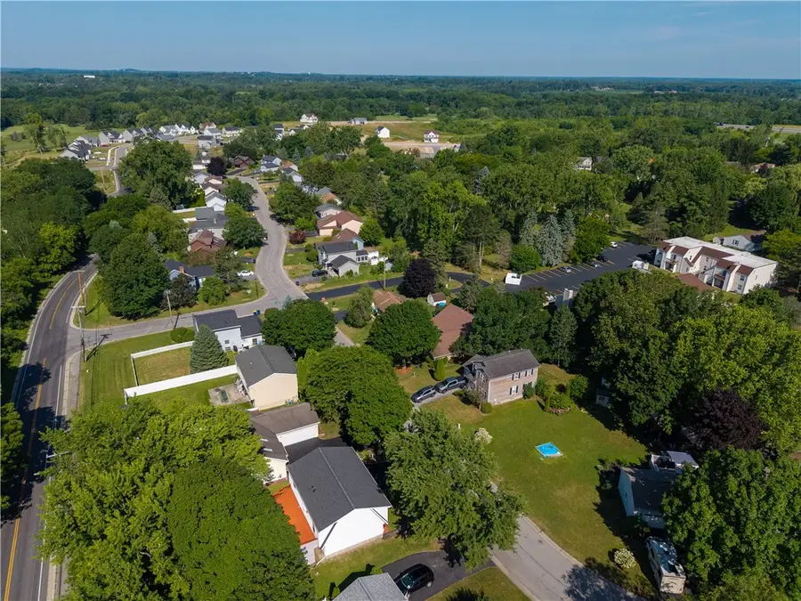 13 Trillium Lane, West Henrietta, NY 14586 - #3