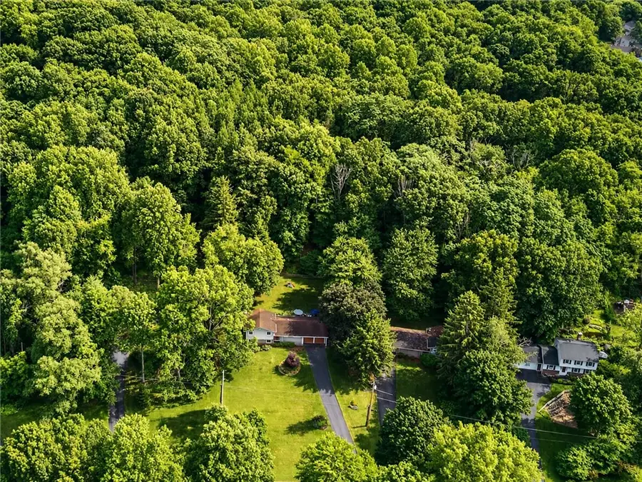 24 Little Spring Run, Fairport, NY 14450 - #3