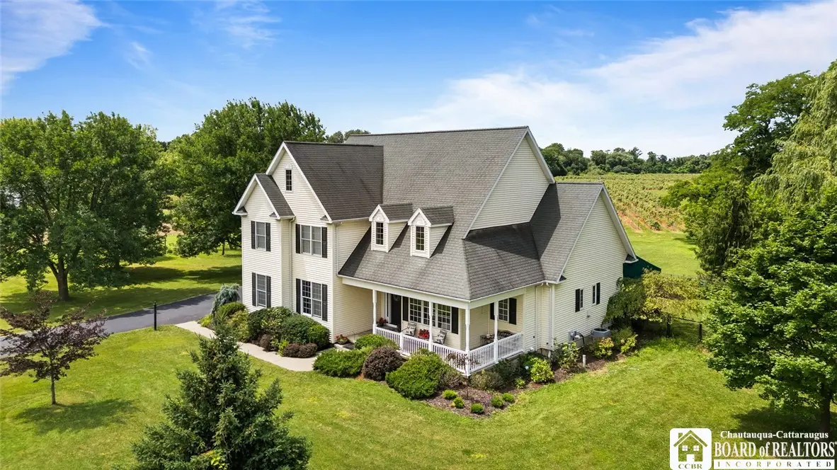 201 Chautauqua Street, Fredonia, NY 14063 - #1
