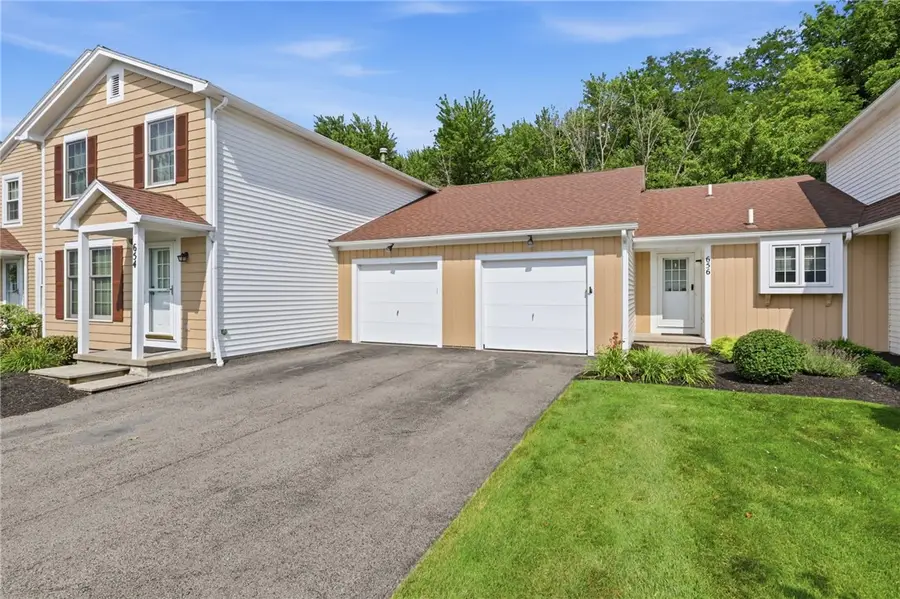 656 Neros Run, Webster, NY 14580 - #2