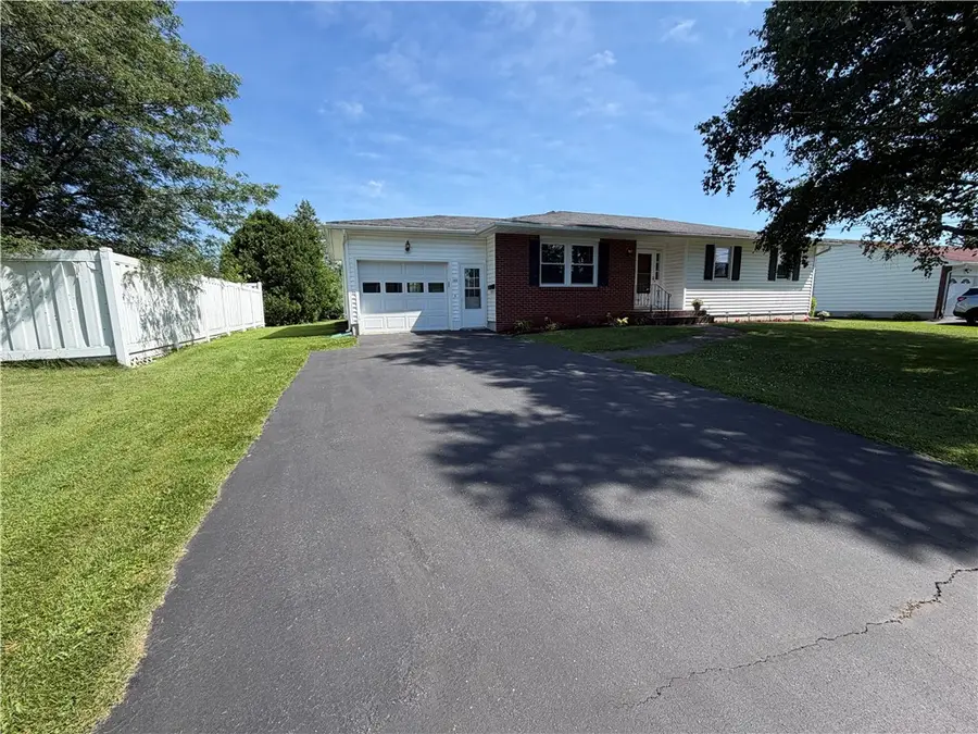 133 Grove Ave Extension, Auburn, NY 13021 - #3