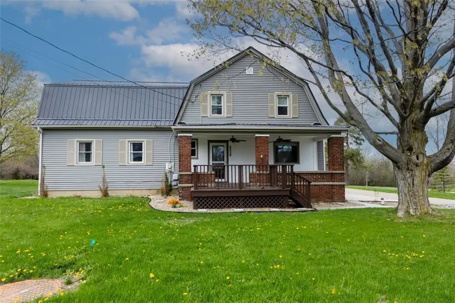 6224 Versailles Rd, Lake View, NY 14085 - #2